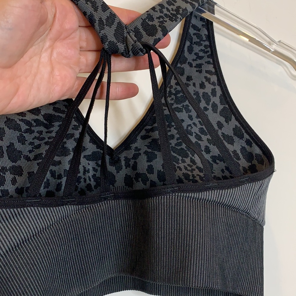 NEW Good American leopard sports bra size 2/3 ♠️ - Picture 4 of 6